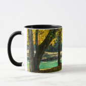 木陰コーヒーマグの下の場所 マグカップ (左)