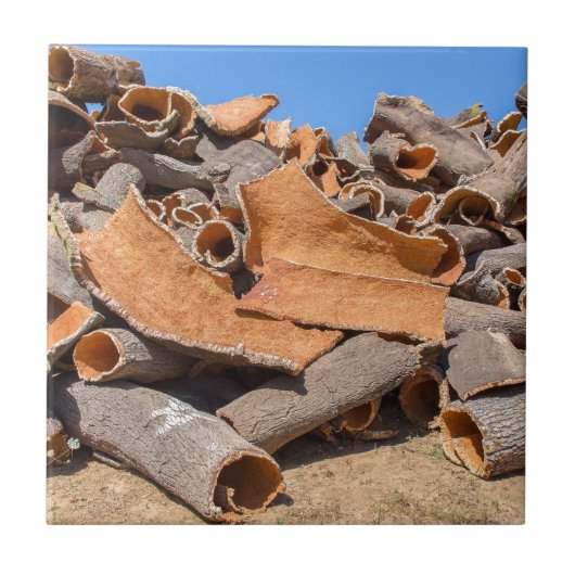 未加工material.JPGとしてコルクの樹皮の積み重ね タイル (正面)