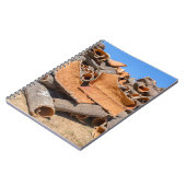 未加工material.JPGとしてコルクの樹皮の積み重ね ノートブック (左側)