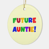 未来のアンタイプライマリーカラーTシャツとギフト セラミックオーナメント (左)