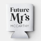 未来のミセスカスタムズ姓の花嫁は婚約者になる 缶クーラー (裏面)