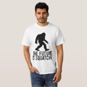 未来はザクザクおもしろい- Bigfoot Tシャツ (正面フル)