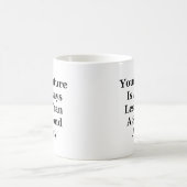 未来は常に第二のコ遠くにーヒマグ・ホワイト コーヒーマグカップ (中央)