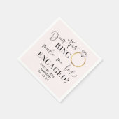 未来を見婚約したるミセスかわいらし赤面ピンクリングや輪 スタンダードカクテルナプキン (角)