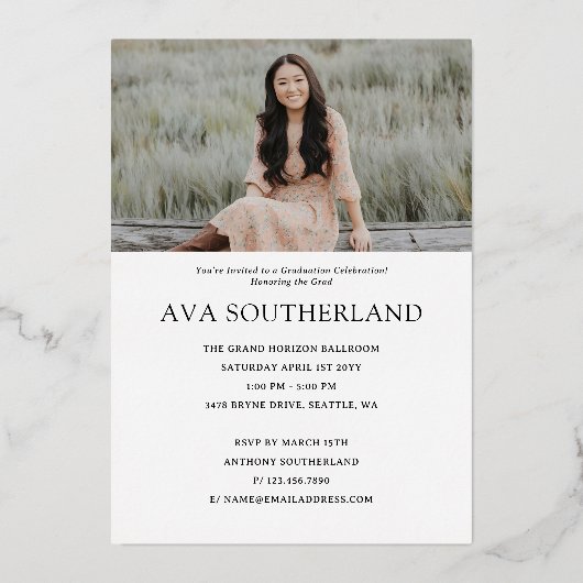 未来エレガントの帽子が待っている！卒業写真 箔招待状 (裏面)