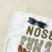 未来ミセス・テラコッタセージ緑レトロ60のシンプル ビーチタオル (インサイチュ)