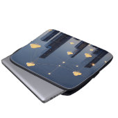 未来的エレガント都市ワ頭が切れるイヤフレーム – 白熱［赤熱］光を放つ ラップトップスリーブ (正面下部)