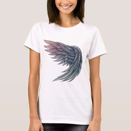 未来的エンジェルウィングTattoo Art – 女性のTシャツ Tシャツ (正面)