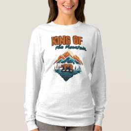 未熟荒野：山の上の茶色の熊 Tシャツ