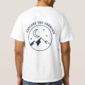 “未知を探索せよ”ミニマルマウンテン&ムーン Tシャツ (裏面)