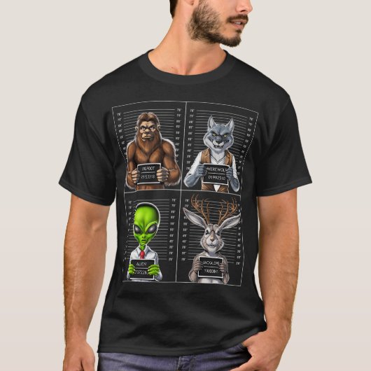 未確認生物のマグショット Tシャツ (正面)