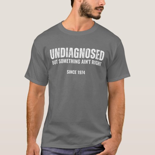 未診断だけど何かおかしい オーダーメイド Tシャツ (正面)