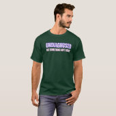 未診断のメンタルヘルスのユーモアの引用 Tシャツ (正面フル)