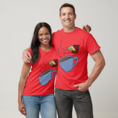 本およびコーヒー Tシャツ (ユニセックス)