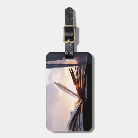 本および日没の写真を開けて下さい ラゲッジタグ (正面縦)