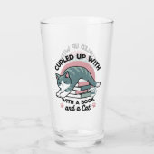 本と猫で丸まる – 居心地の良い猫読の タンブラーグラス (裏面)