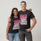 本と看護師が好きなだけ Funny Bookworm & Nurs Tシャツ (ユニセックス)
