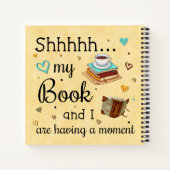 本と私は一瞬を過ごしている ノートブック (裏面)