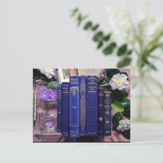 本と花（椿） ポストカード (スタンド正面)