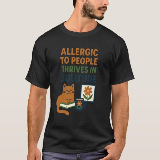 本と静寂を愛する内向的な猫の面白いデザイン Tシャツ (正面)