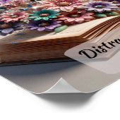 本に気を取られる ポスター (角)