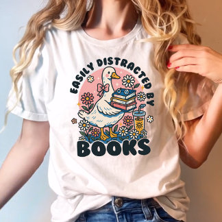 本に簡単に気を取られるガチョウの本の恋人 Tシャツ