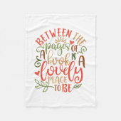 本のページ間のアイディア フリースブランケット (正面)