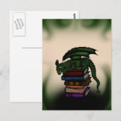 本の上のドラゴン ポストカード (正面/裏面)