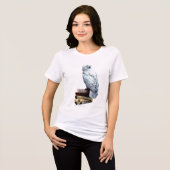 本の上のヘドウィグ トライブレンドＴシャツ (正面全面)