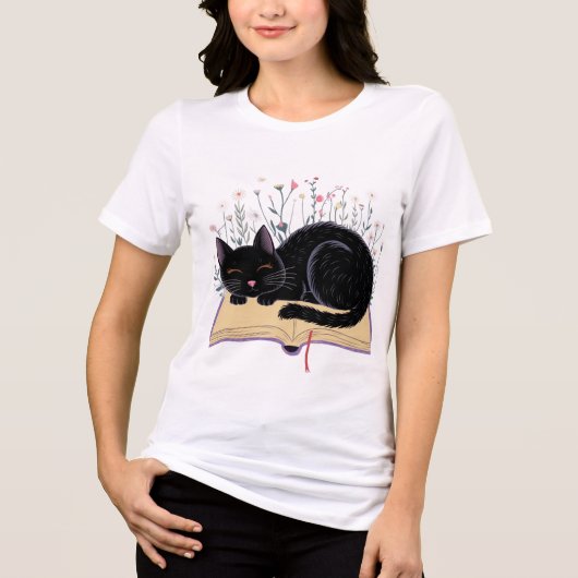 「本の上の夢のような猫」 トライブレンドＴシャツ (正面)