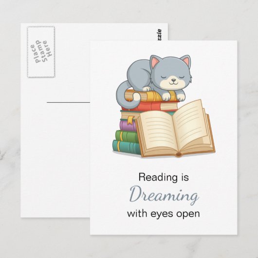 本の山の上で本を読むかわいい猫の名言 ポストカード (正面/裏面)