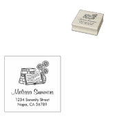 本の山積みと開いた本と花の住所 ラバースタンプ (押印)