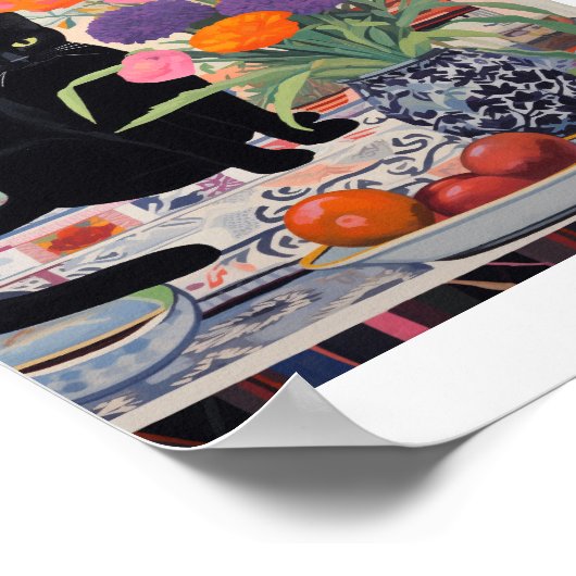 本の花の果物とテーブルの黒猫 ポスター (角)