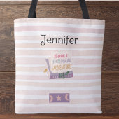 「本は私の必要な冒険を持っているハート」 トートバッグ