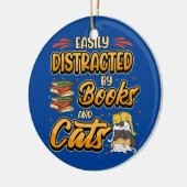 本や猫に気を取られやすいブックワーム本 セラミックオーナメント (左)
