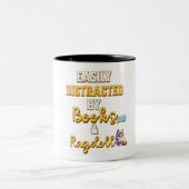 本や猫を愛する人たちへの素晴らしい贈り物 ツートーンマグカップ (中央)