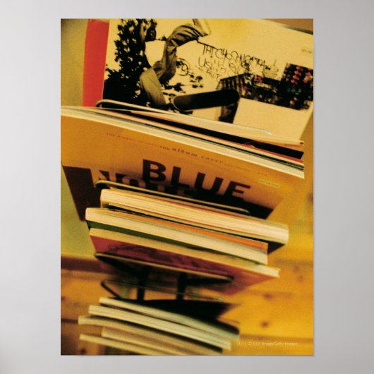 本や雑誌の山 ポスター (正面)