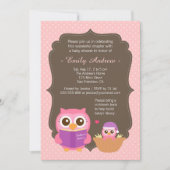 本をテーマにしたピンクのかわいいフクロウベビーシャワー招待状 招待状 (正面)