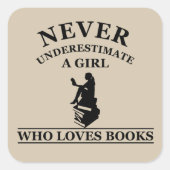 本を愛する女の子を決して過小評価しない スクエアシール (正面)