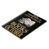 本を愛する老婆を決して過小評価しない ノートブック (左側)