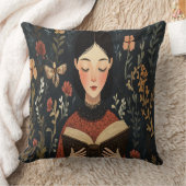 本を持った静かな瞬間 クッション (ブランケット)