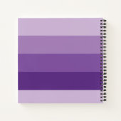 本を持つハリネズミの子供 紫のノート ノートブック (裏面)