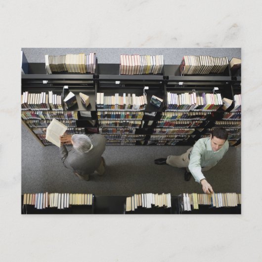 本を捜す図書館の人 ポストカード (正面)