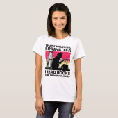 本を読むし色々知ってる Tシャツ (正面フル)