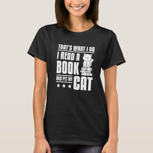 本を読む ネコを撫でる Tシャツ (正面)