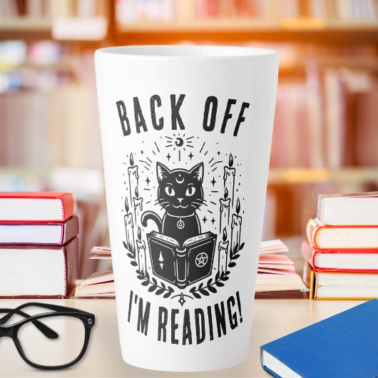 本好きのための面白い猫の読書 カフェラテマグ