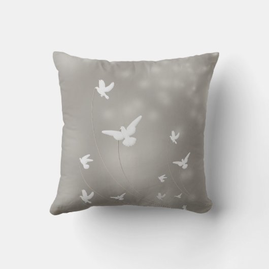 本当のおとぎ話の結婚式の引き出物 クッション (裏面)