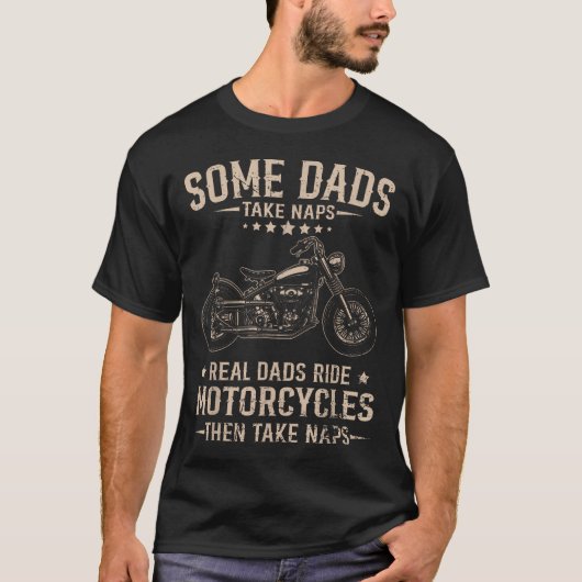 本当のパパはバイクに乗って昼寝をする バイカー Tシャツ (正面)