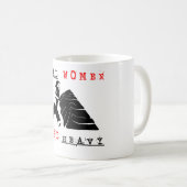 本当の女は重いマグを持ち上げます コーヒーマグカップ (正面右)