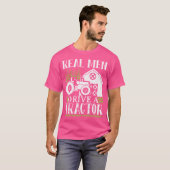 本当の男はトラクターを運転する Tシャツ (正面フル)
